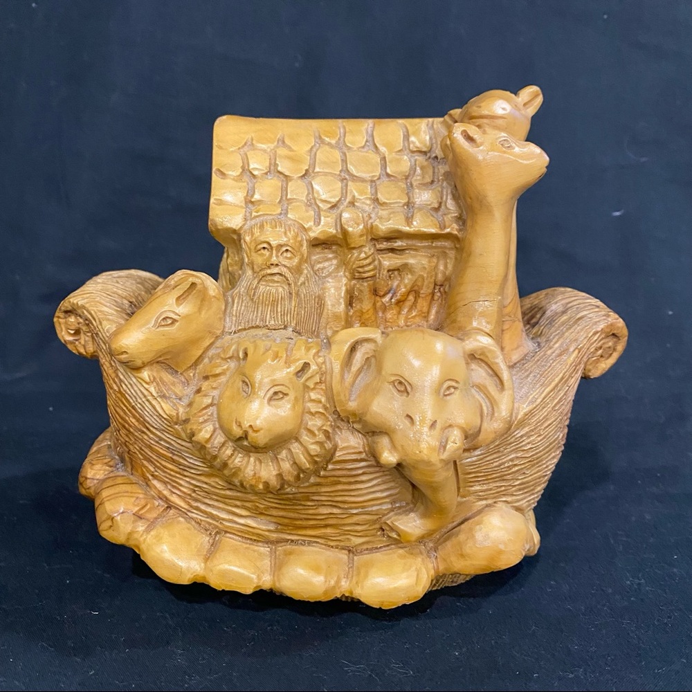 Hand Carved Olive Wood‎ Noah’s Ark